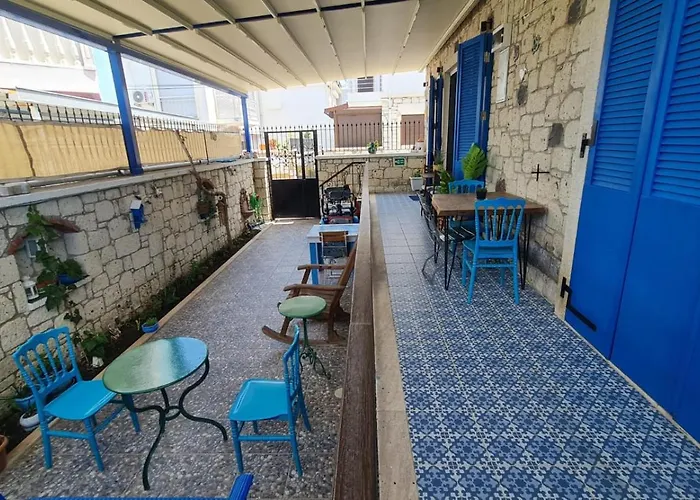 Catkapi Ciftlikkoey -izmir 民宿 *