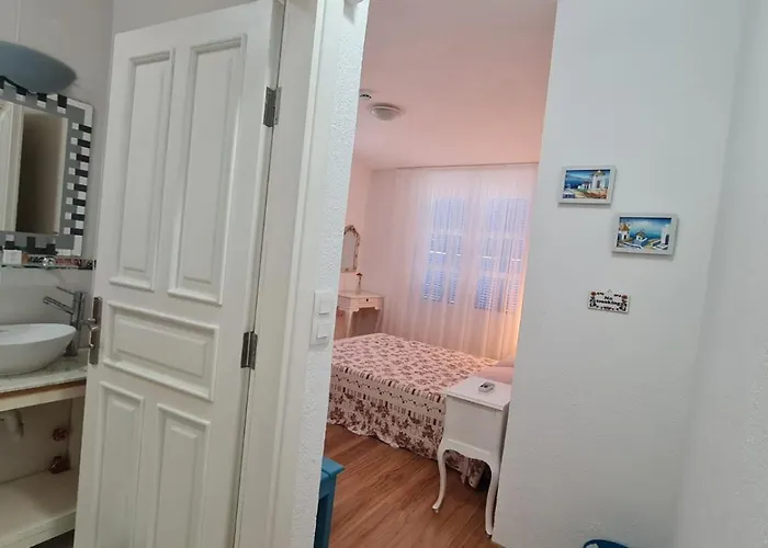 Catkapi Ciftlikkoey -izmir 民宿 Çeşme