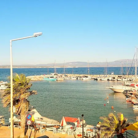 홈스테이 Catkapi Ciftlikkoey -izmir Çeşme